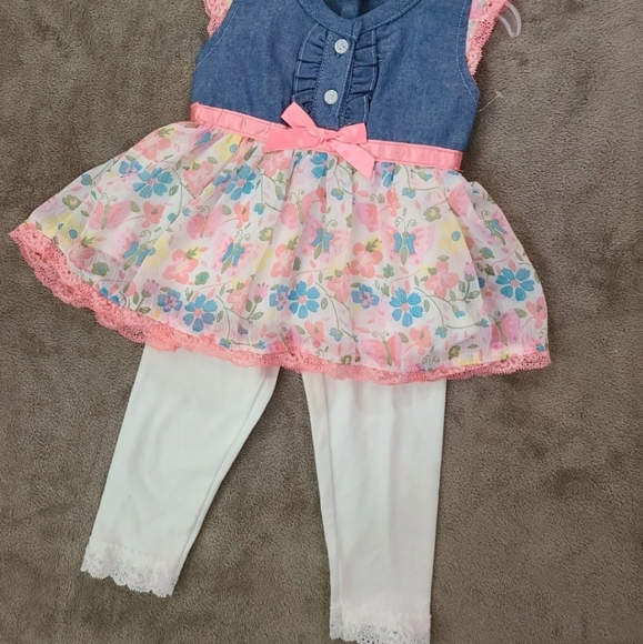 New 2 Outfit Girl's 12 Month Bundle - Picture 4 of 4